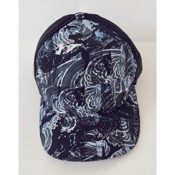 Lululemon Dash And Splash II Black Blue Wave Print Mesh Cap One Size NEW - Picture 1 of 7